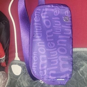 Nwt Lululemon 1L belt bag